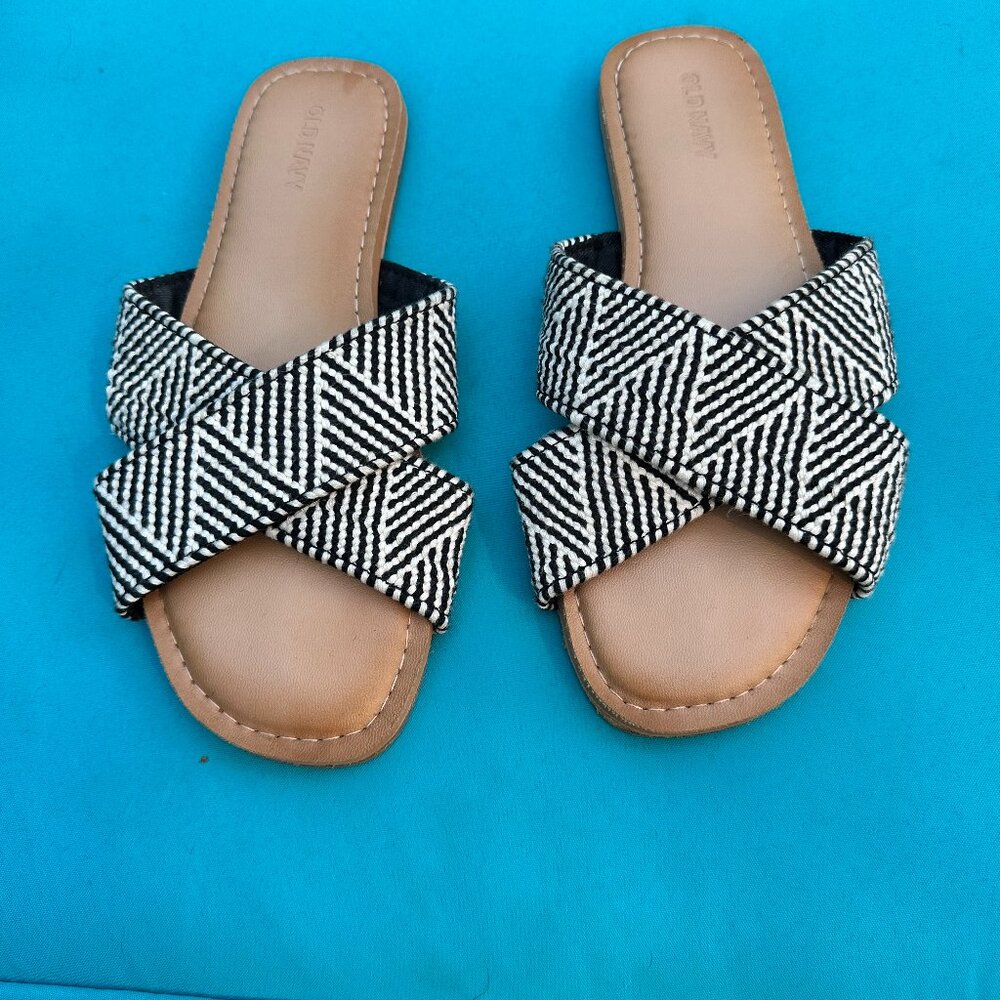 Women's Old Navy Sandals, size 7